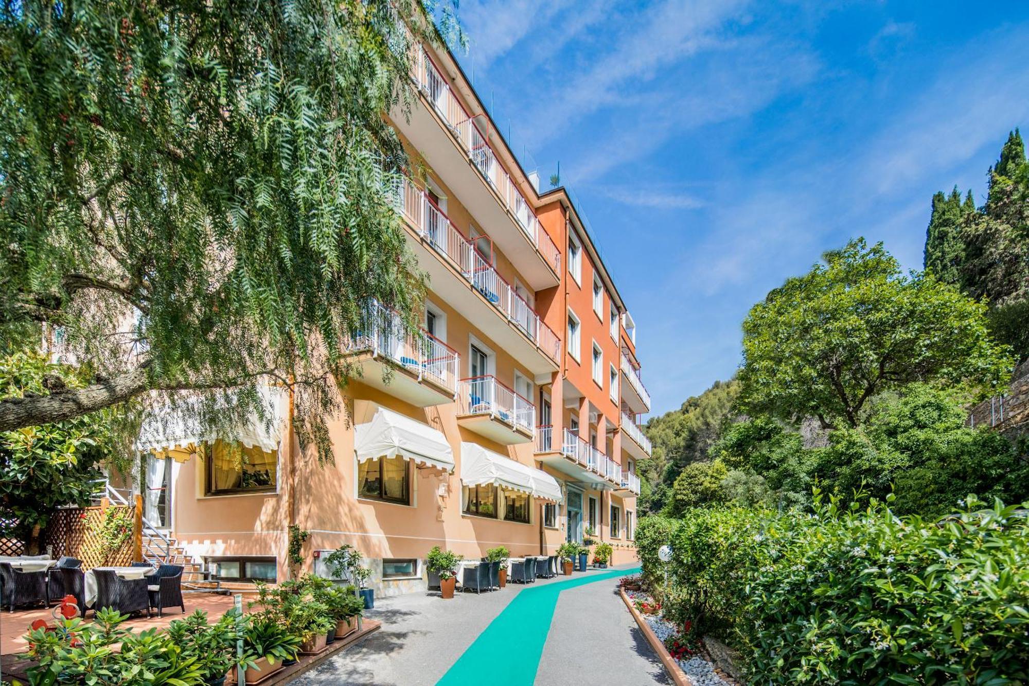Hotel Mediterraneo Laigueglia Esterno foto
